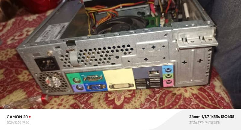 computer sale good condition 4