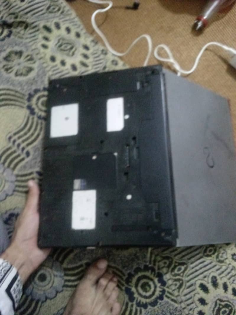 Figutsi laptop for sale 2