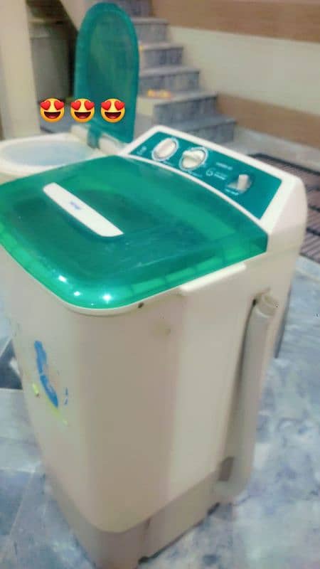 Haier Washing Machine & Spinner Dryer in very good condition. 5