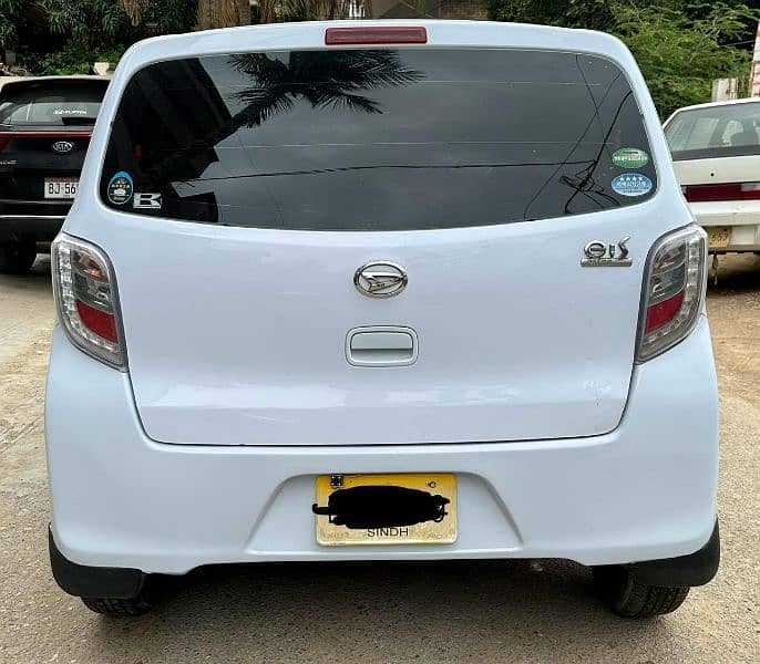 Daihatsu Mira 2015 3