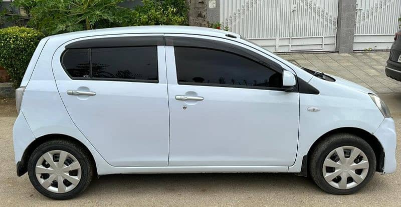 Daihatsu Mira 2015 6