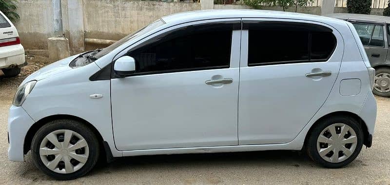 Daihatsu Mira 2015 7