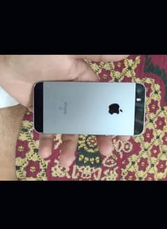 iPhone SE 128gb water Pak non pta PKR 19000