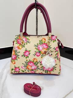 woman's canvas printed shoulder Bag