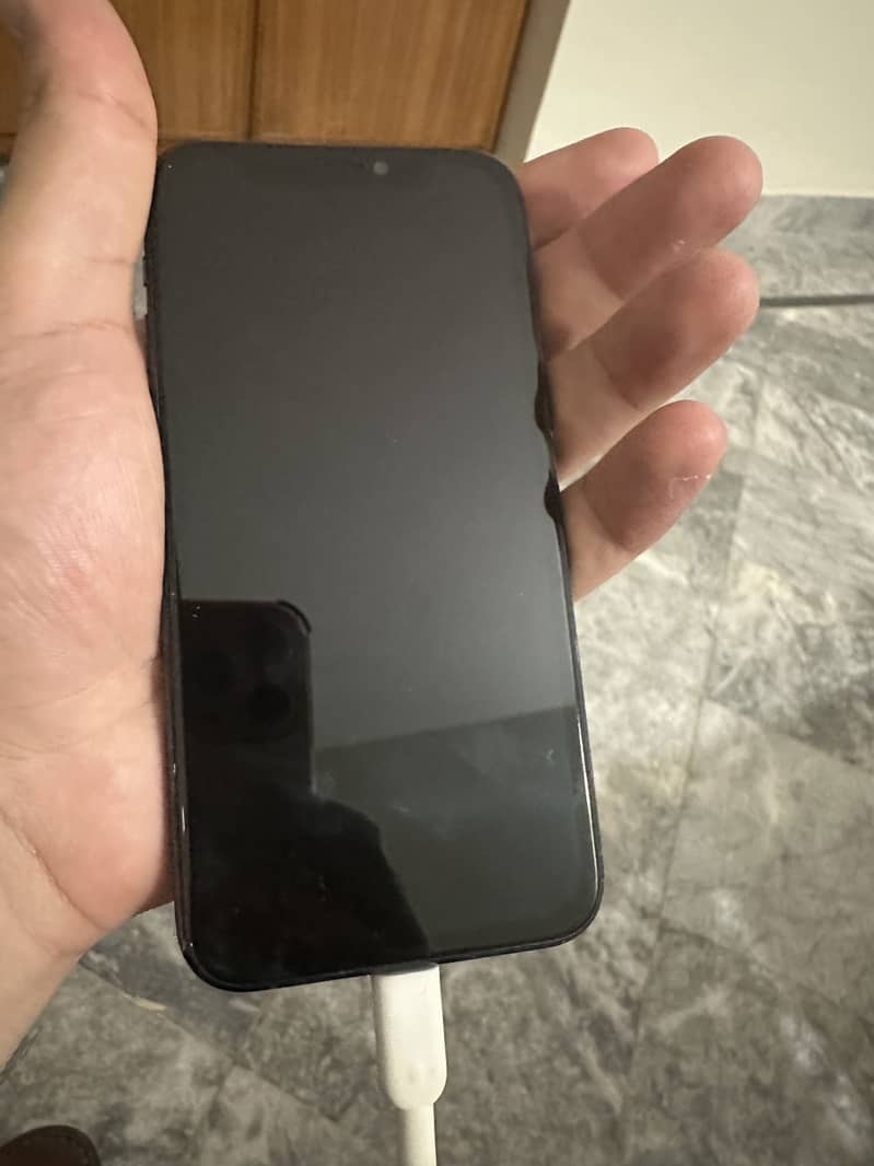 Iphone 11 pro -  Non PTA - Display changed - Orignal Box 1