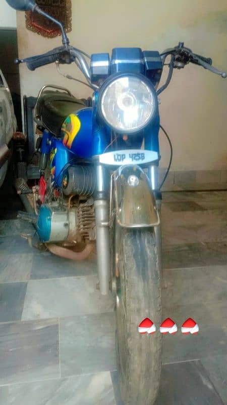 Yamaha 100 cc 3