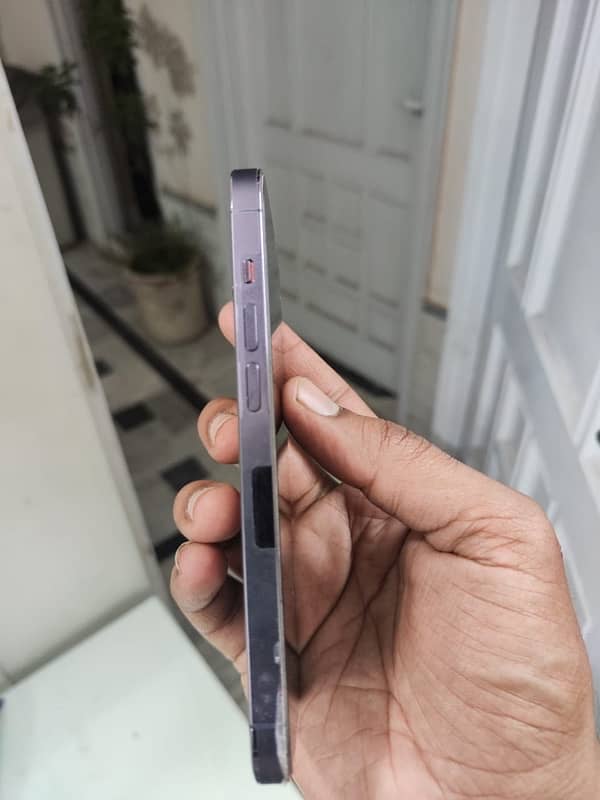 iPhone 14 Pro 256GB PTA Approved 3