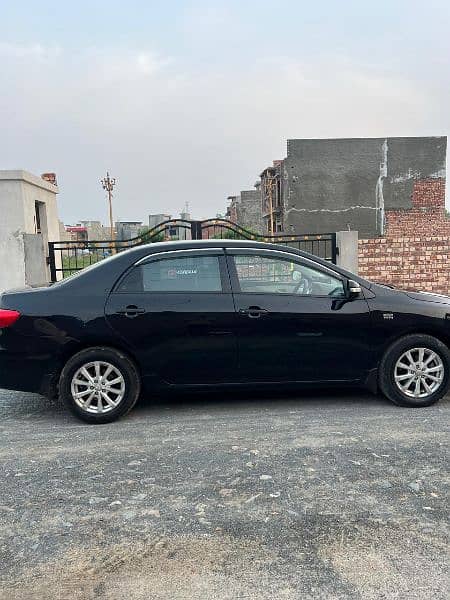 Toyota Corolla GLI 2012 4