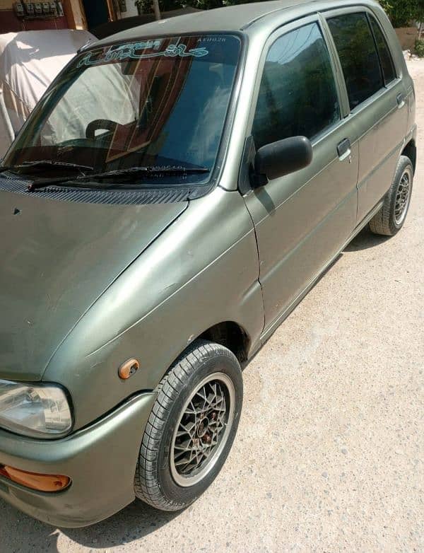 Daihatsu Cuore 2003 11