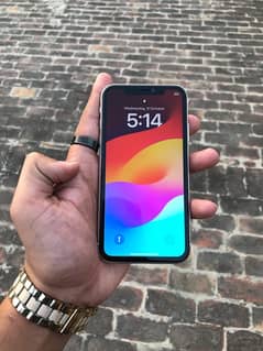 IPhone 11 (128Gb) Nonpta (Jv) sim time available WhatsApp(03274117805) 0