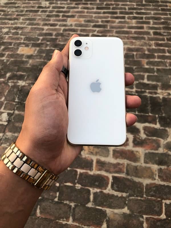 IPhone 11 (128Gb) Nonpta (Jv) sim time available WhatsApp(03274117805) 11