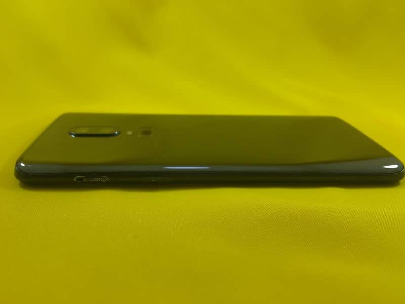 OnePlus 6  (8gb Ram/128 gb Rom) 11