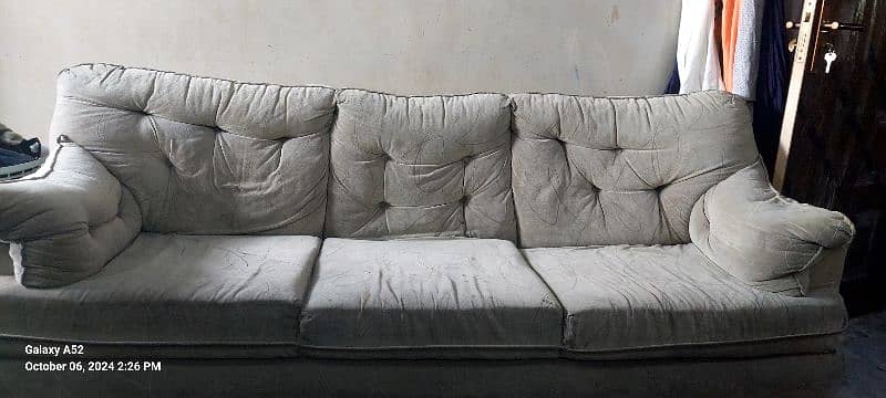 5 seater sofa set for sale in good condition. 1