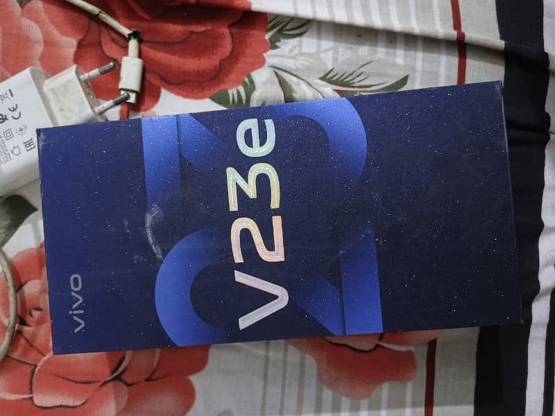 vivo v23e 8+4/128 GB 1