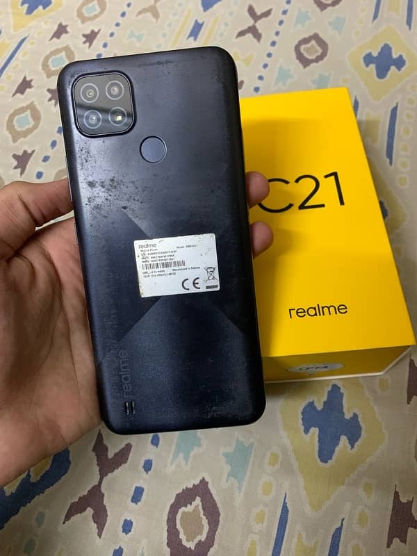 realme C21 1