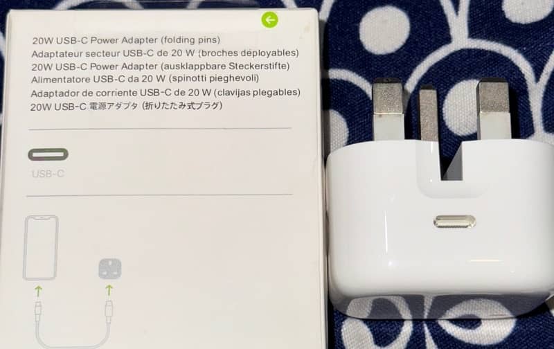 20-W Usb Type C Original Apple Adapter 2