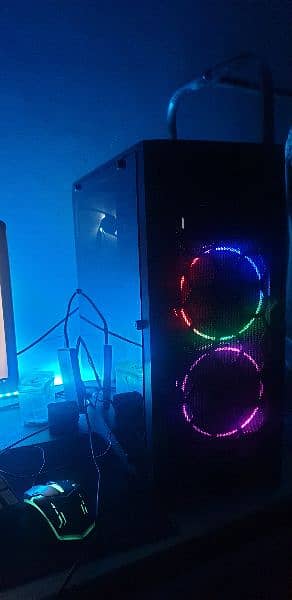 Gaming pc with gtx970 card (16gb) ram intel i5 6thgen 4