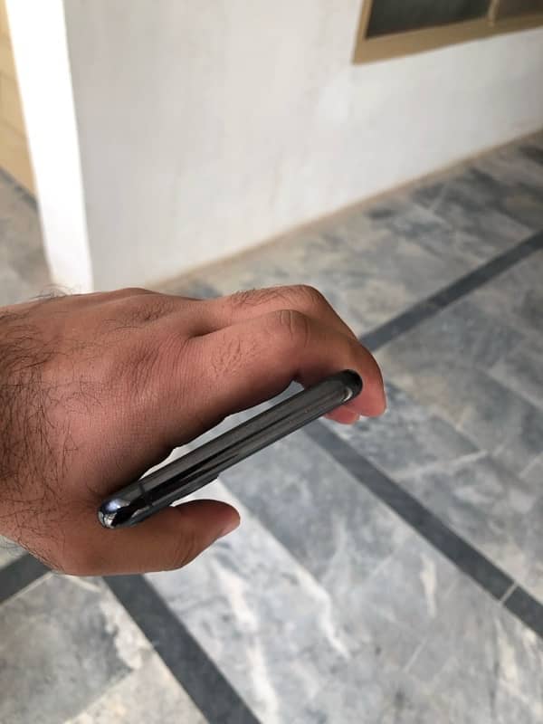 Iphone 11 pro max 64 GB JV 4