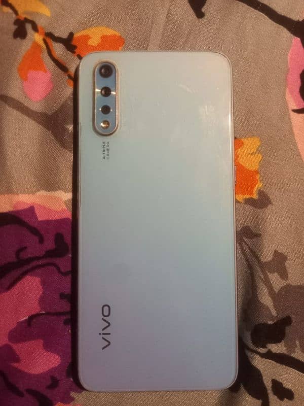 vivo S1 full lush mobile 1