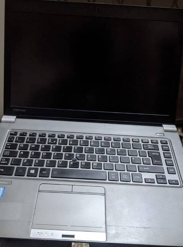 toshiba tecra z40-c 0