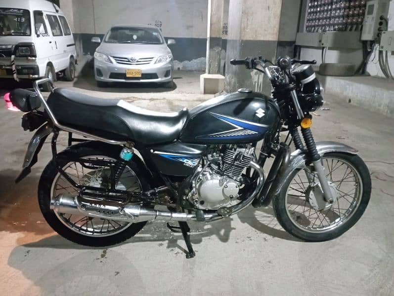 SUZUKI GS-125 6