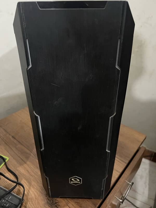 Raidmax gaming pc case 0