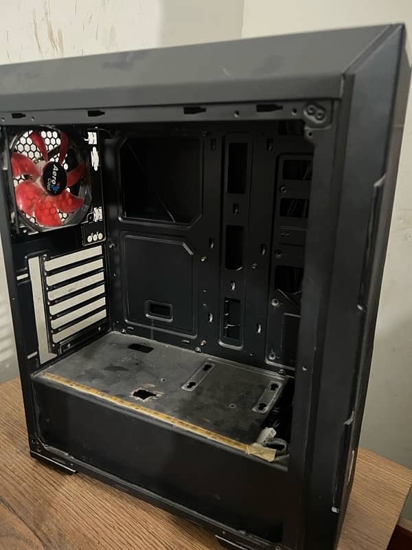 Raidmax gaming pc case 1