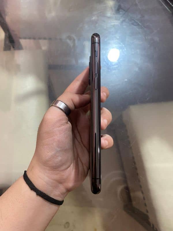 Iphone 11 pro 256gb Dual PTA Approved 3