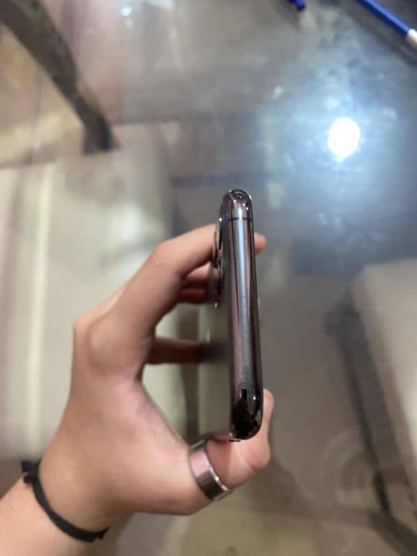 Iphone 11 pro 256gb Dual PTA Approved 5