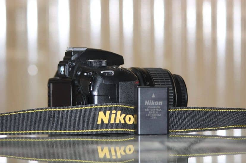 Nikon d3200 with 18-55mm lens 3