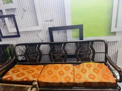 sofa for sell