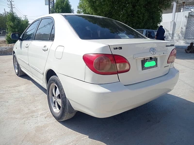 Toyota Corolla Altis 2006 4