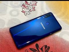 samsung a20s Pta Approved 3/32 with box no charger