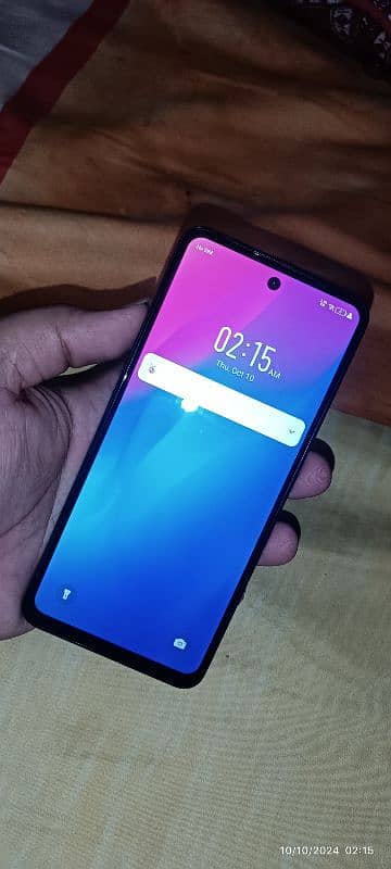 Infinix Hot40i 8plus8Gb 256Mery 8