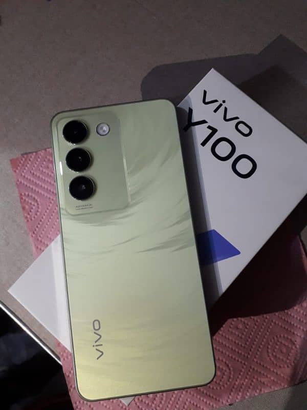 vivo y100 8/256 6