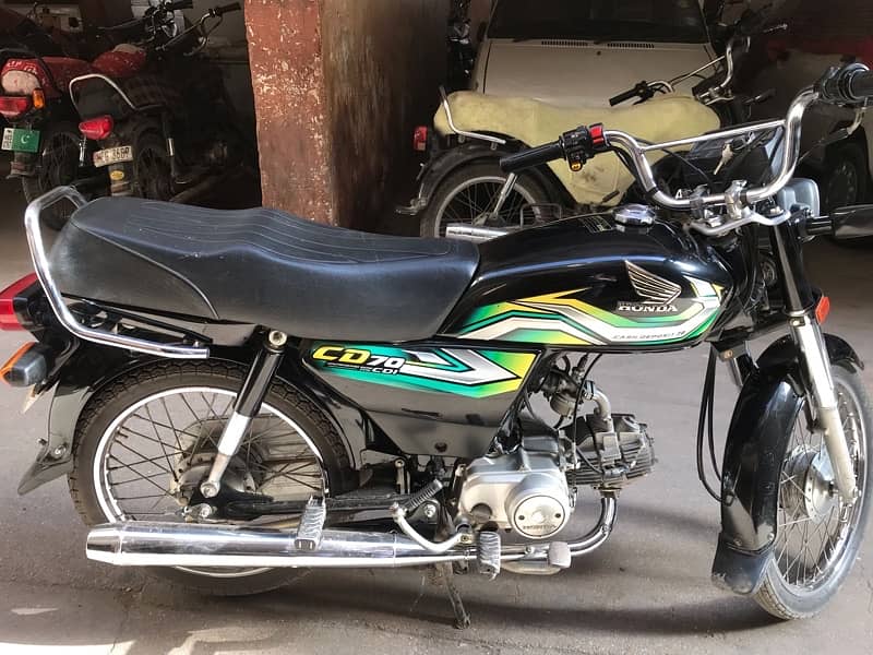 honda CD70 2023ADVANCE 3