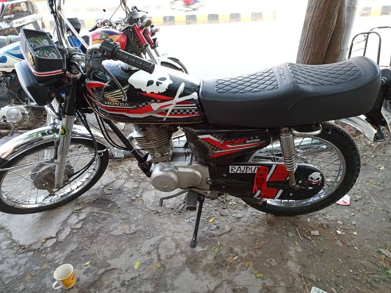 Honda 125 Model 2012 3