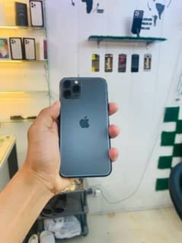 iPhone 11 pro max 64gb dual SIM pta 1