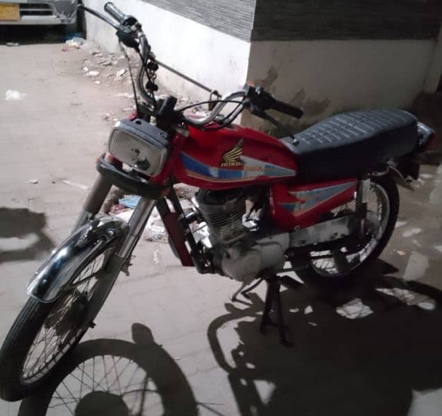 Honda 125 model 2006 urgent sale 1