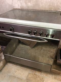 “Used Stainless Steel Gas Stove with Oven - 5 Burners”