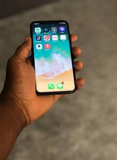 I phone xs   64gb 128gb