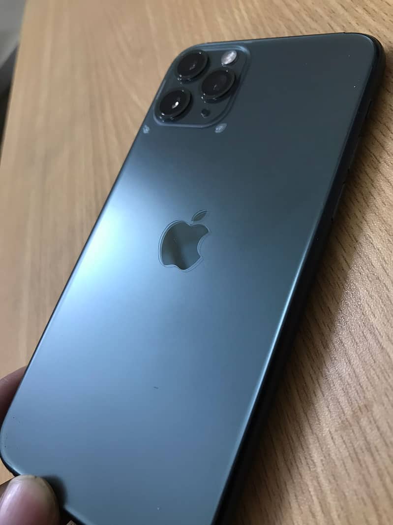 IPHONE 11 PRO (NON PTA FACTORY) 2