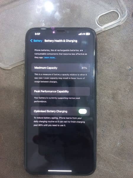 iPhone Xs max 256 pta approved 4