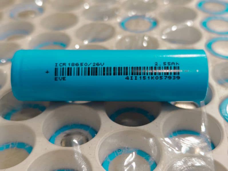 18650 Samsung 8t latest LI ion cells 2500mah with low ir 1