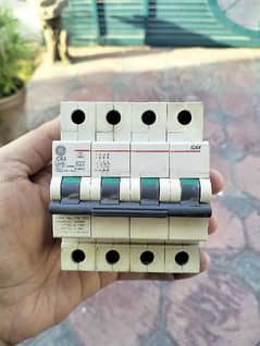 Four pole DC Breaker GE Original Lot