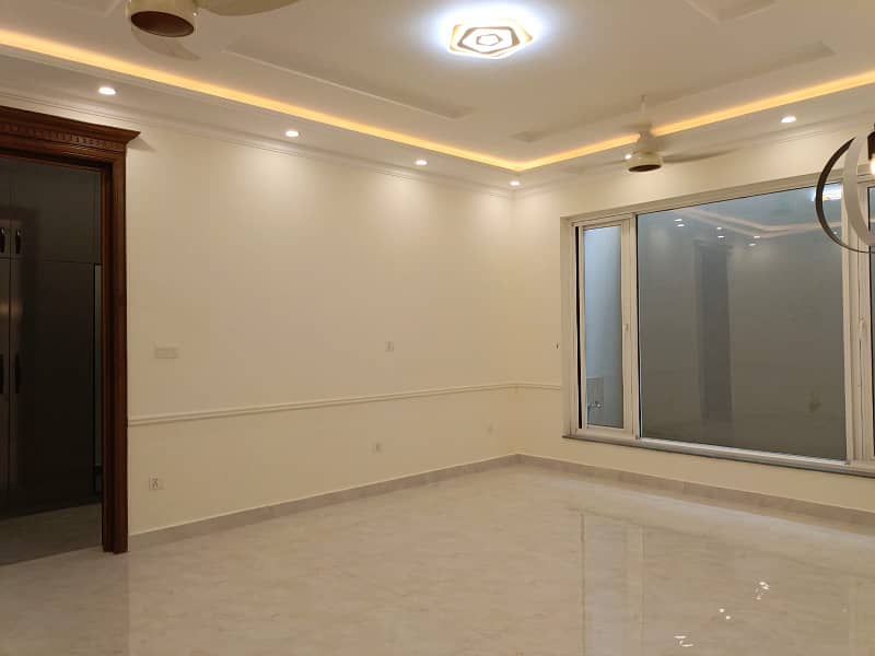 *For Rent: Upper Portion in DHA Phase 7* 4