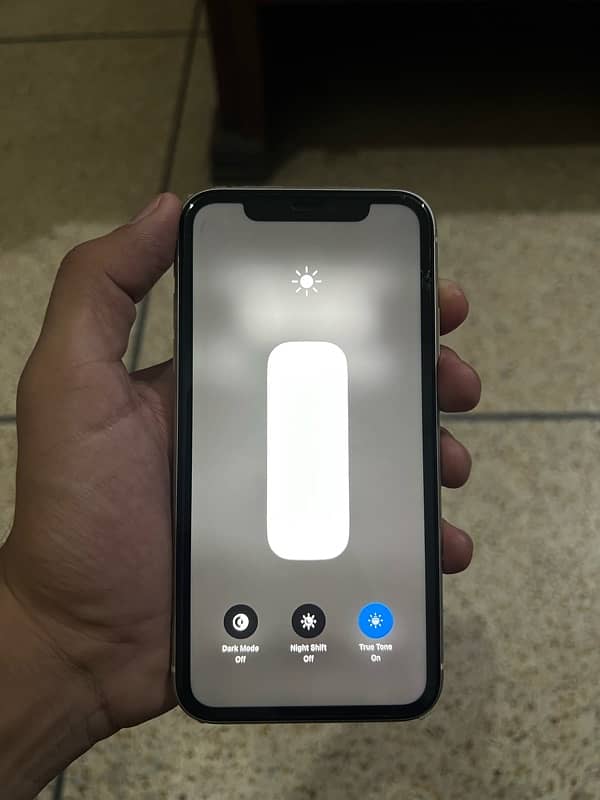 Iphone 11 64gb non pta Jv simtime available 2