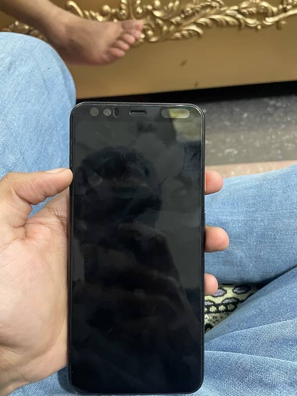 pixel 4XL Back Breaked 9