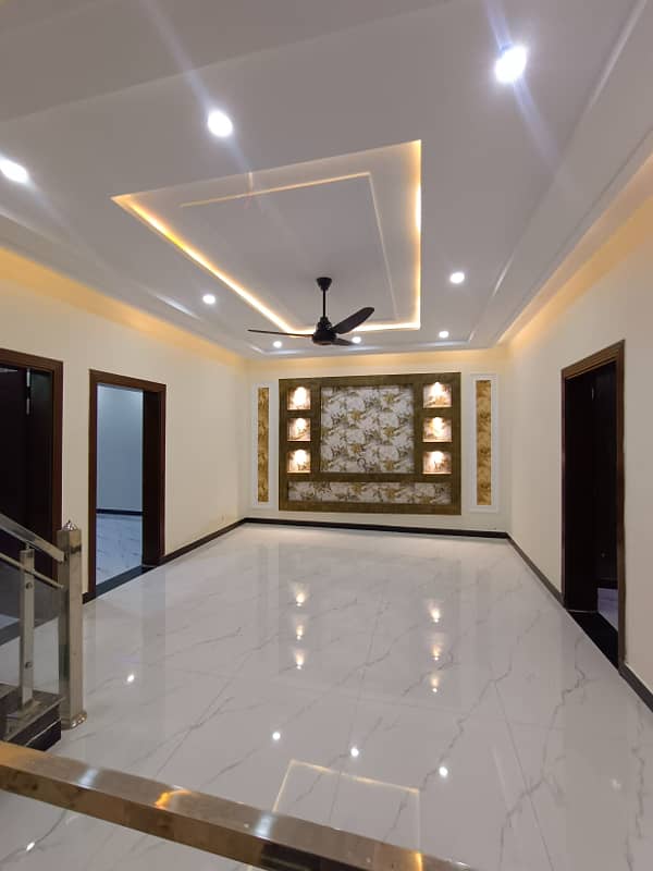 5 Marla (272) New Beautiful House For Sale Rizwan Colony Link Capital Road Sialkot 19