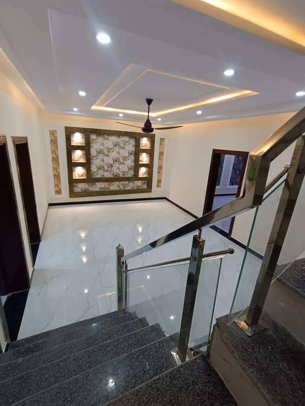 5 Marla (272) New Beautiful House For Sale Rizwan Colony Link Capital Road Sialkot 25